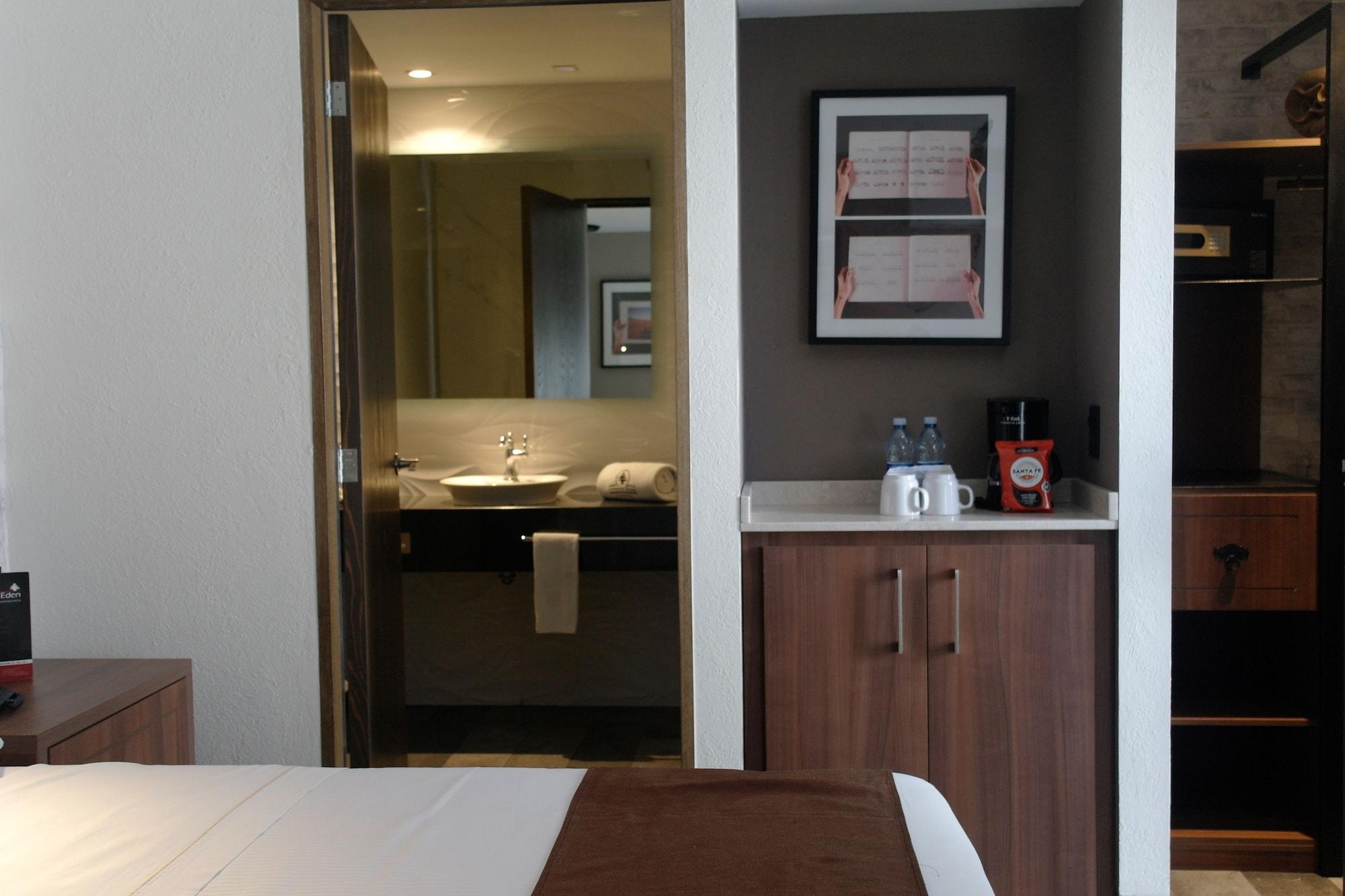 Hotel Ronda Minerva Guadalajara Zewnętrze zdjęcie