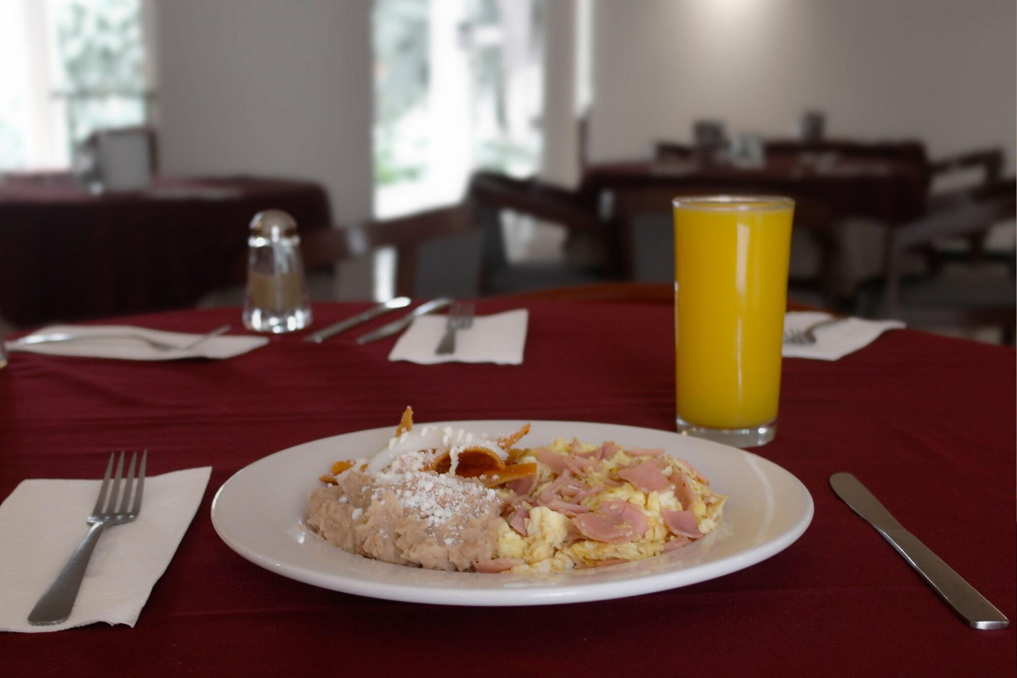 Hotel Ronda Minerva Guadalajara Zewnętrze zdjęcie