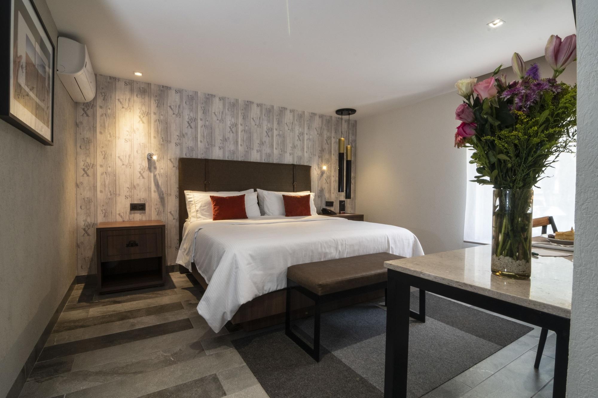 Hotel Ronda Minerva Guadalajara Zewnętrze zdjęcie